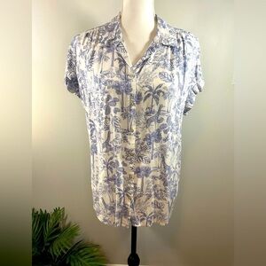 Jane and Delancey short sleeve button up blouse size L